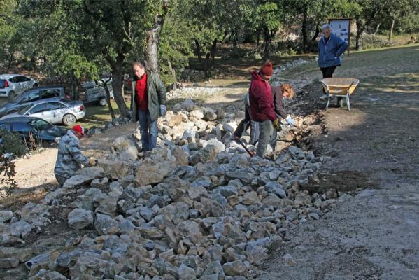 Approvisionnement en pierres